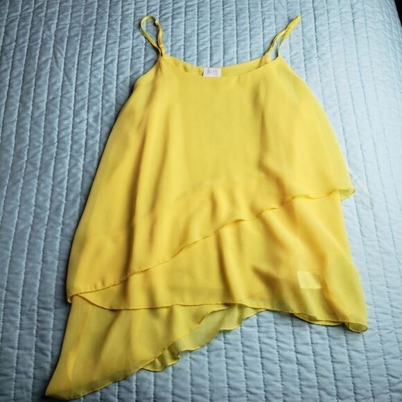 SUZY shier  gorgeous tank top, flowy layers. So pretty - Picture 2 of 7